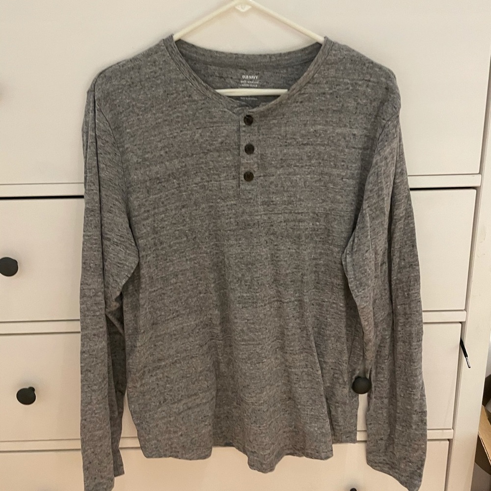 Assorted M long sleeve t shirts
